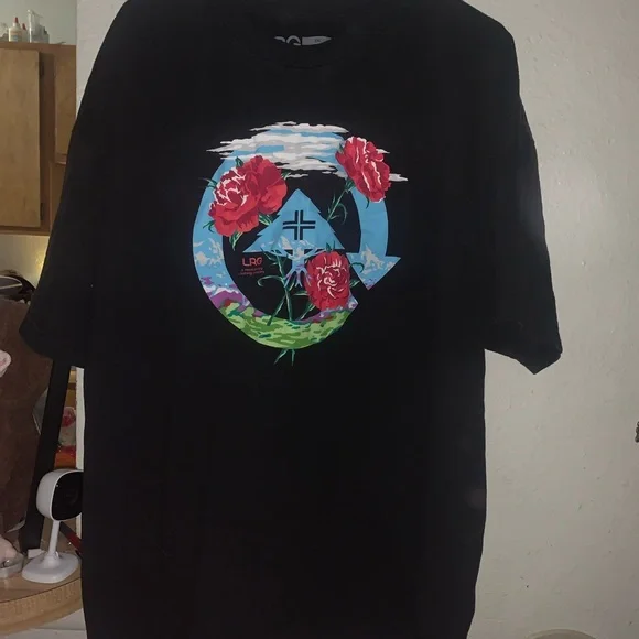 LRG Black Tee with Floral and Sky Design - Picture 1 of 1